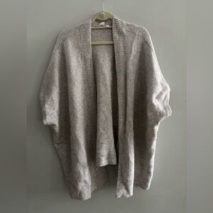 GAP Light Gray Women's Cardigan Poncho Open Style Sweater